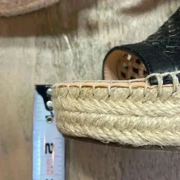 Franco Sarto wedge sandals size 10.  New, no box. - Picture 6 of 7